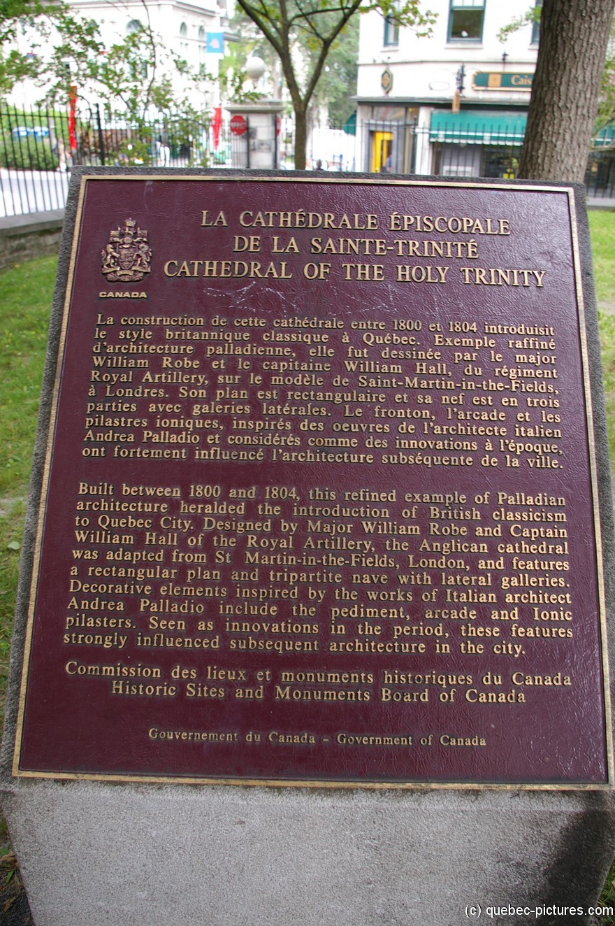 Cathedral of the Holy Trinity sign in Quebec City.jpg
