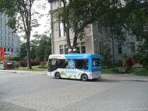 Ecolobus in Quebec City.jpg
