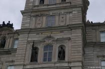 A Jacques Cartier inscribed at the Quebec Parliament Building.jpg
