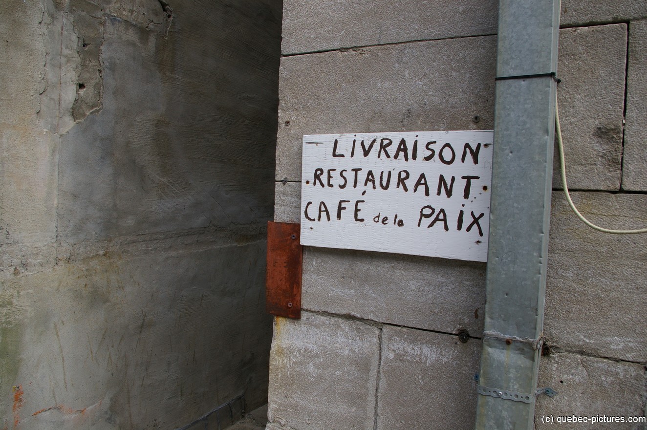 Livraison Restaurant Cafe de la Paix in Quebec City.jpg
