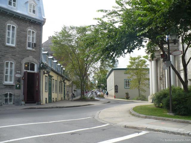 Street Intersection in Old Quebec City.jpg
