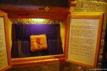 Victoria Cross at La Citadel museum in Quebec.jpg