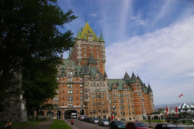 The Fairmont Hotel Château Frontenac in Quebec City as viewed from Governer's Garden.jpg

